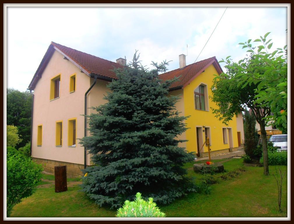 Penzion Burda Žehrov Buitenkant foto